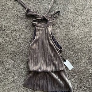 ASTR high neck top size small